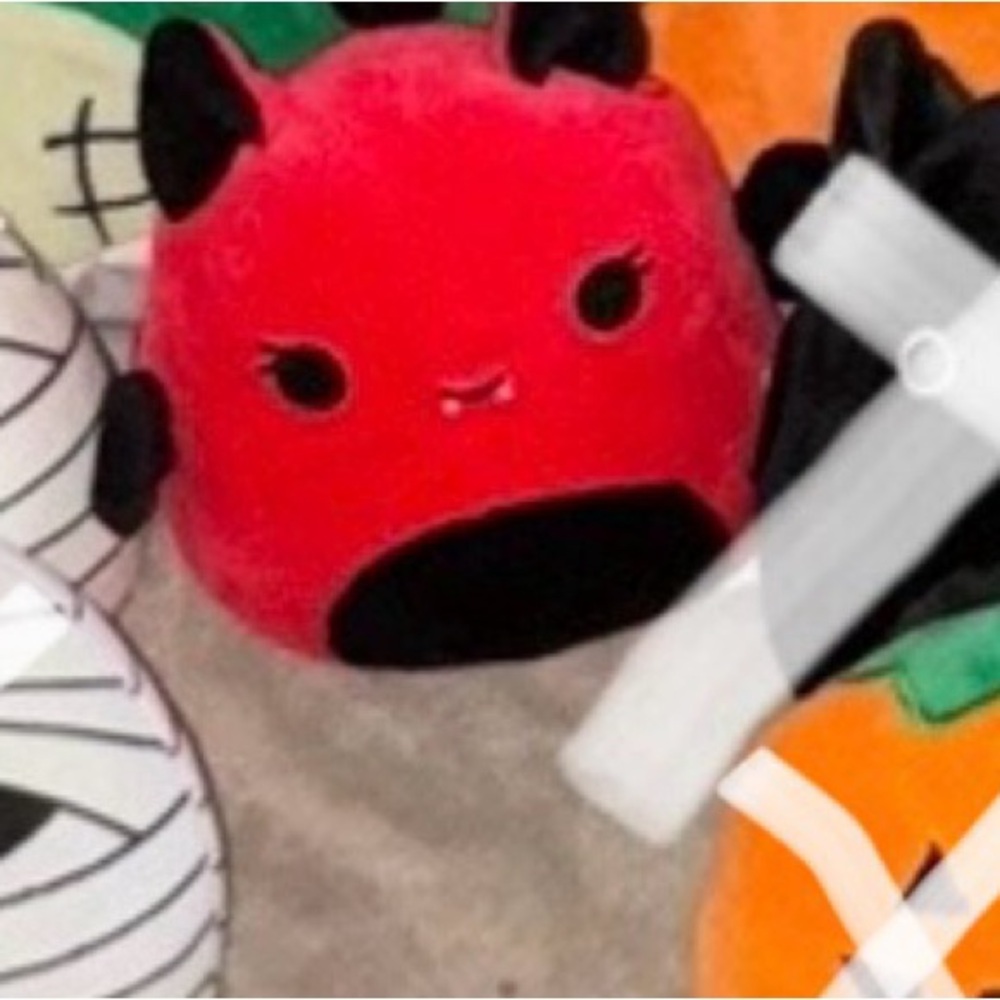 4.5 Buffy squishmallow